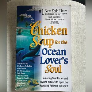 Chicken Soup for the Sea Lovers Soul book